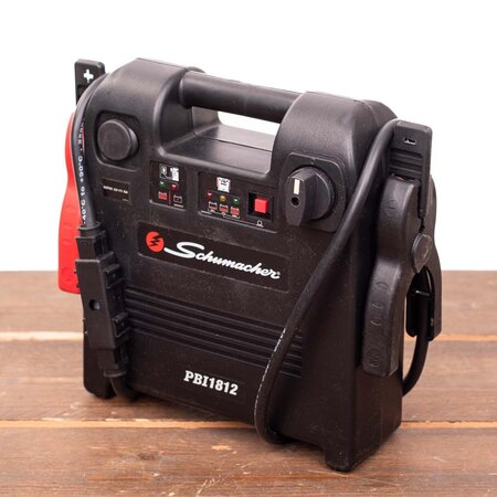 Schumacher PBI1812 Jumpstarter 12V 700CA