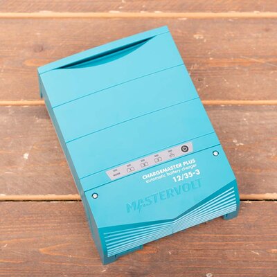 Mastervolt ChargeMaster Plus 12/35-3