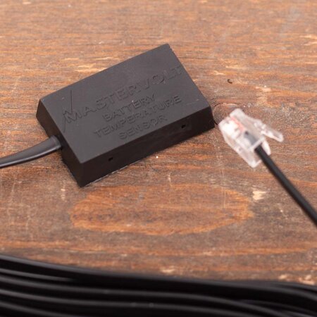 Mastervolt ChargeMaster Plus 12/35-3