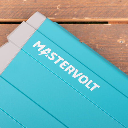 Mastervolt AC Master 24/2000 IEC (230 V)