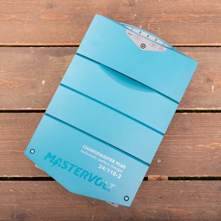 Mastervolt ChargeMaster Plus 24/110-2