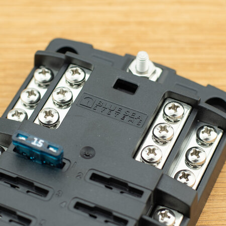 Blue Sea Systems Zekeringdistributie voor 12 steekzekeringen + busbar