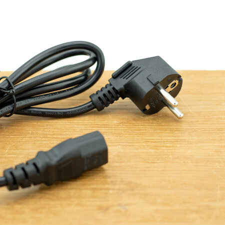 BatteryLabs MegaCharge LZ 60V 5A - XLR Stekker
