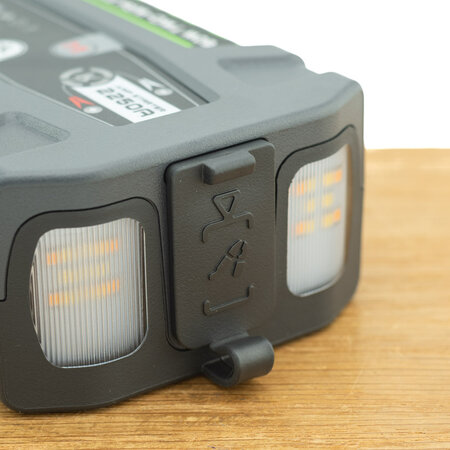 Lokithor J2250 Pro Jumpstarter 2.250A