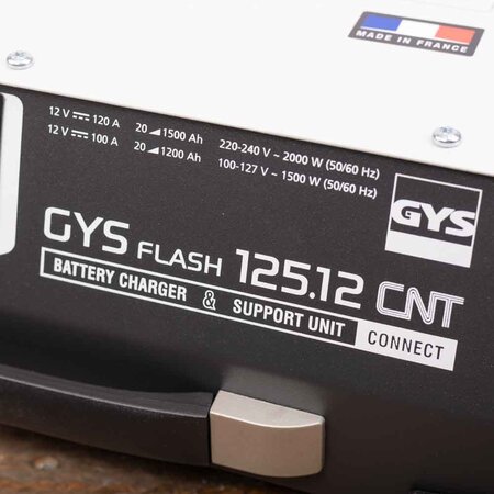 GYS acculader met voeding GYSFLASH 125.12 CNT FV | USB / SMC | 120A | 5M kabels