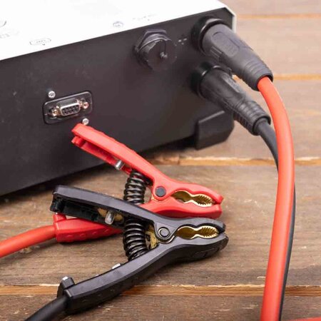 GYS acculader met voeding GYSFLASH 125.12 CNT FV | USB / SMC | 120A | 5M kabels