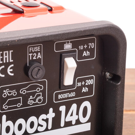 Telwin acculader Nevaboost 140