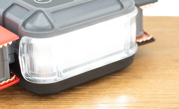 Altijd voorbereid met een jumpstarter in de auto