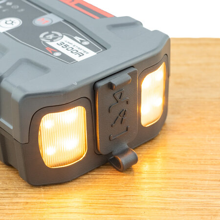 Lokithor J402 Pro Jumpstarter 3500A