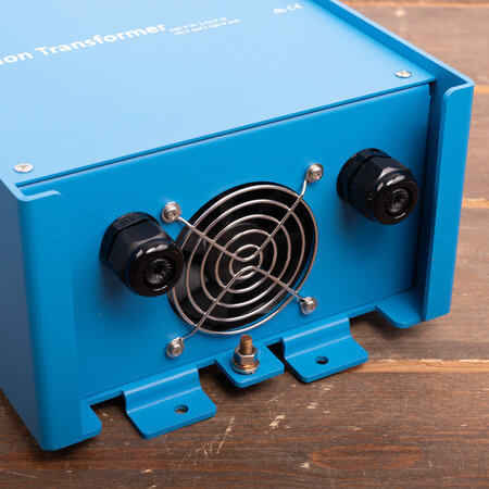 Victron scheidingstransformator 2500W 115/230V