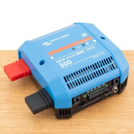 Victron Lynx Smart BMS 500 - M10
