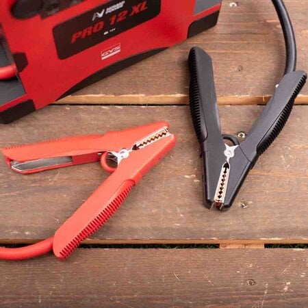 GYS Nomad Power Pro 12 XL - Lithium Jumpstarter, Powerbank