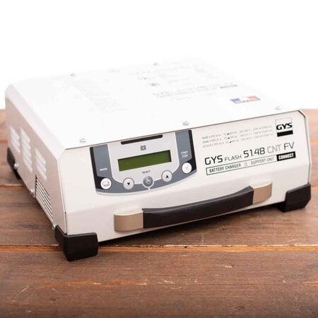 GYS acculader met voeding GYSFLASH 51.48 CNT FV | USB / SMC | 5M kabels