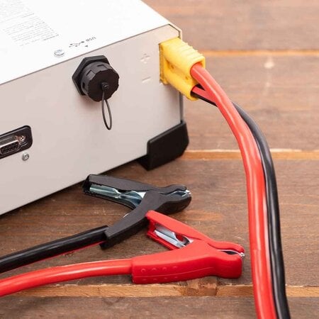 GYS acculader met voeding GYSFLASH 51.48 CNT FV | USB / SMC | 5M kabels