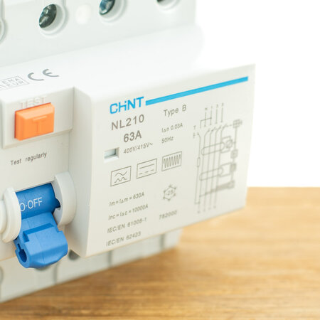 Chint Aardlekschakelaar Type B, 63A, 30mA (3 fase)