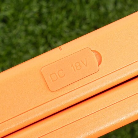 TS Draagbaar Zonnepaneel in tas 100Wp (1040x660x45mm)