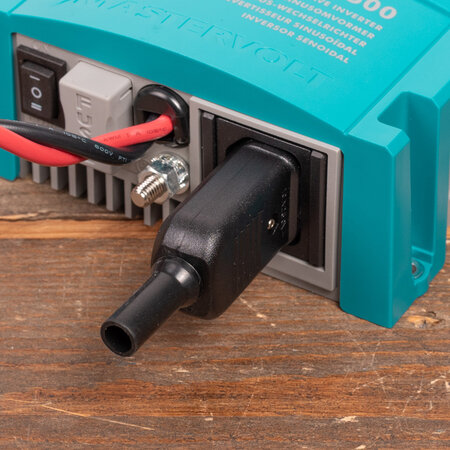 Mastervolt AC Master 24/500 IEC (230 V)