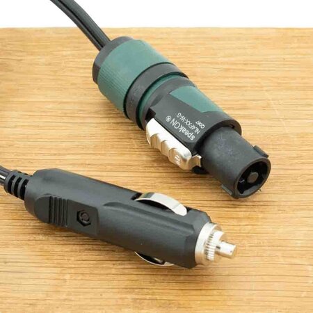 Schumacher DC 12V naar 4-poles