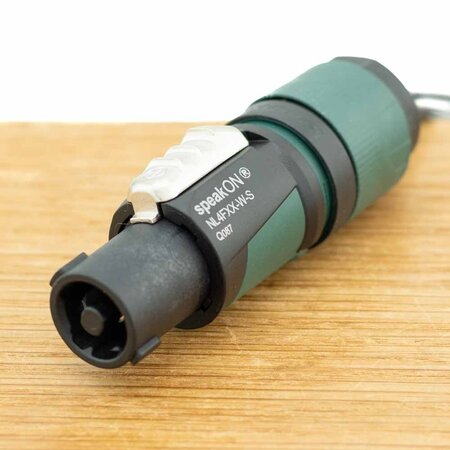 Schumacher DC 12V naar 4-poles