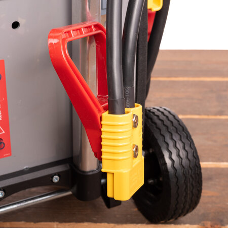 Schumacher SOS Trolley 12V/24V 2000/1000CA