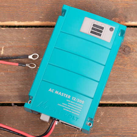 Mastervolt AC Master 12/300 IEC (230 V)