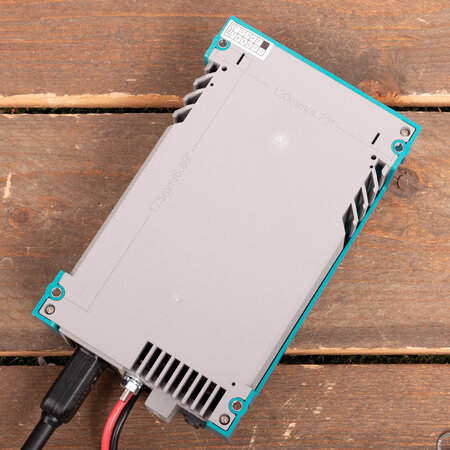 Mastervolt AC Master 12/300 IEC (230 V)