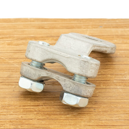 Kabeloog Messing Vertind 25mm2 Ø8mm Schroefaansluiting