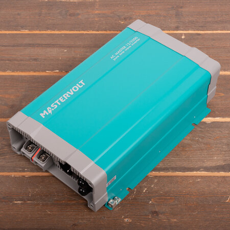 Mastervolt AC Master 12/2500 IEC (230 V)
