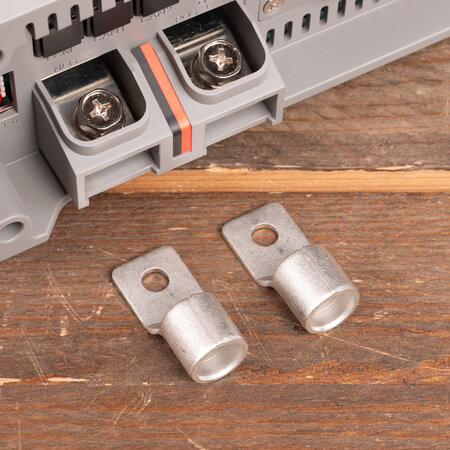 Mastervolt AC Master 12/2500 IEC (230 V)