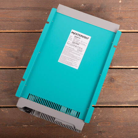 Mastervolt AC Master 24/2500 IEC (230 V)