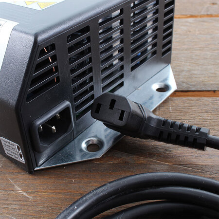 Zivan NG1 Hoogfrequent Acculader 12V 60A CAN-Bus