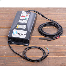 Zivan NG3 Hoogfrequent Acculader 96V 25A CB