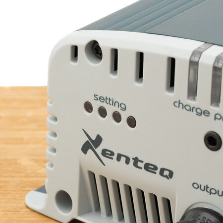 Xenteq LBC 524-5S 24V 10A