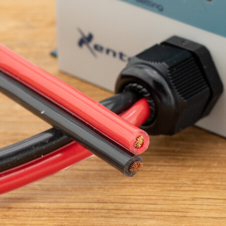 Xenteq LBC 524-5XTR 24V 5A