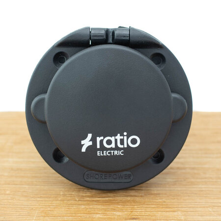 Ratio Walstroom invoer/inlet 16A kunststof - Zwart