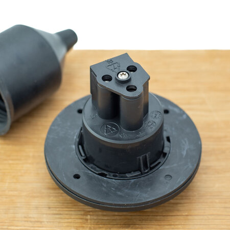 Ratio Walstroom invoer/inlet 16A kunststof - Zwart