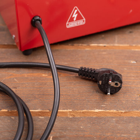 AQ-TRON AQ36M60 Acculader 36V 60A Wa