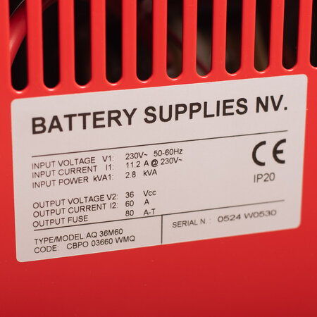 AQ-TRON AQ36M60 Acculader 36V 60A Wa
