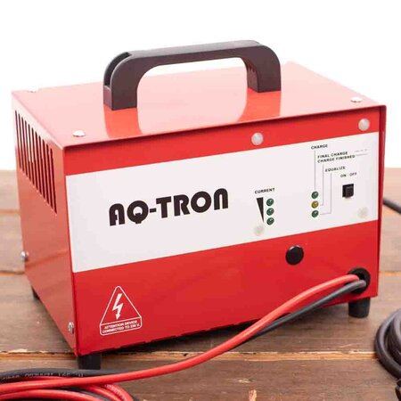 AQ-TRON AQ12M15 Acculader 24V 10A Wa