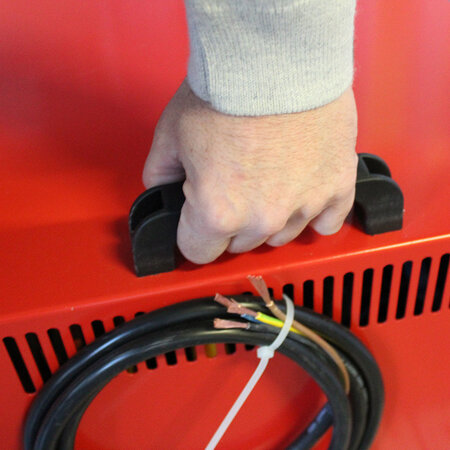 AQ-TRON AQ36T120 Acculader 36V 120A Wa - 3 fase