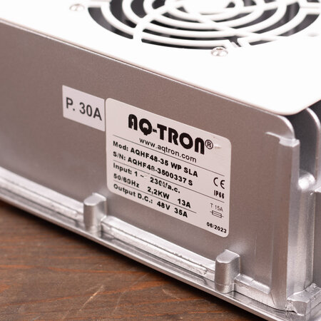 AQ-TRON Hoogfrequent Acculader 48V 30A - SLA