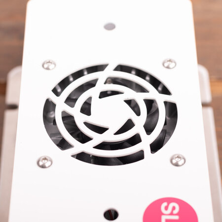 AQ-TRON Hoogfrequent Acculader 24V 15A - SLA