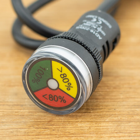 AQ-TRON Laadindicator/ Batterijontladingsmeter