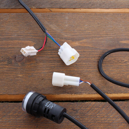 AQ-TRON Hoogfrequent Acculader 24V 10A - WET