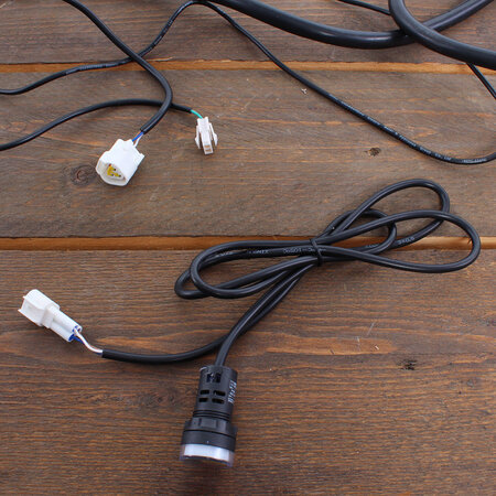 AQ-TRON Hoogfrequent Acculader 48V 30A - WET