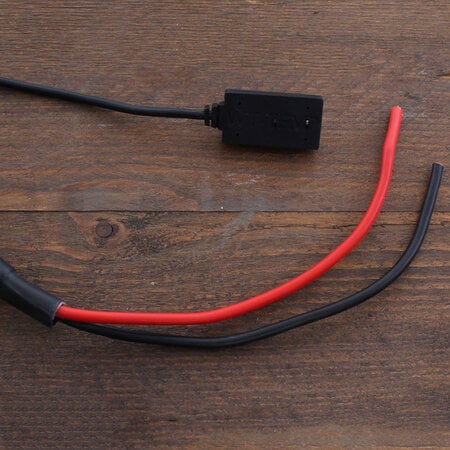 AQ-TRON Hoogfrequent Acculader 48V 50A - WET