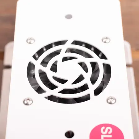 AQ-TRON Hoogfrequent Acculader 48V 50A - SLA