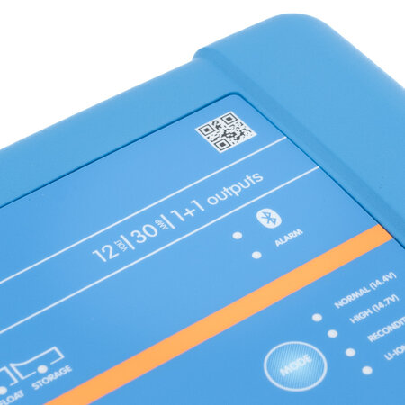 Victron Phoenix Smart lader 12/30 (1+1) IP43 120-240V