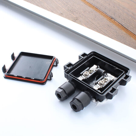 Victron BlueSolar 40Wp mono (425x668x25mm)