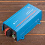 Victron Phoenix 12/1600 Omvormer - IEC contactdoos